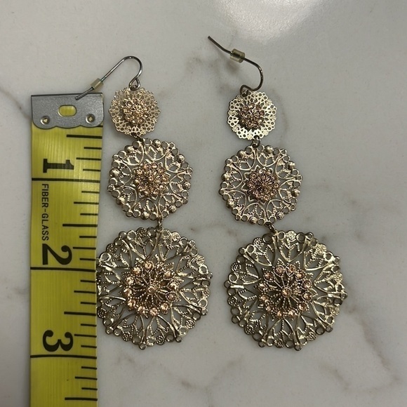 3 tier Flower Earrings - Picture 3 of 4